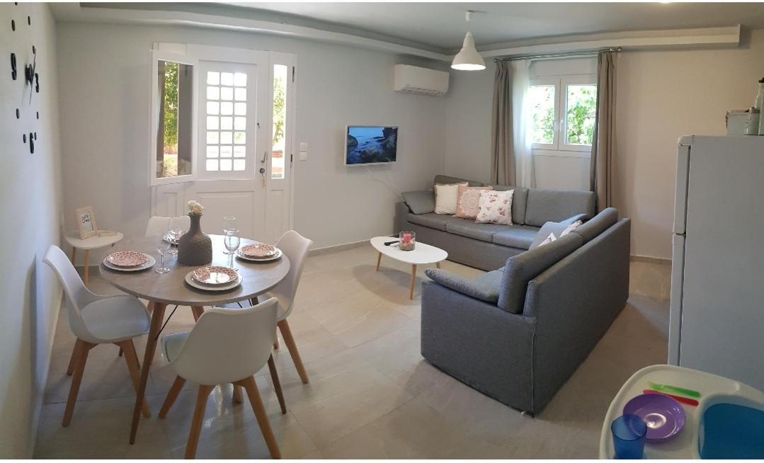 גובס Stema Seaside Apartments מראה חיצוני תמונה